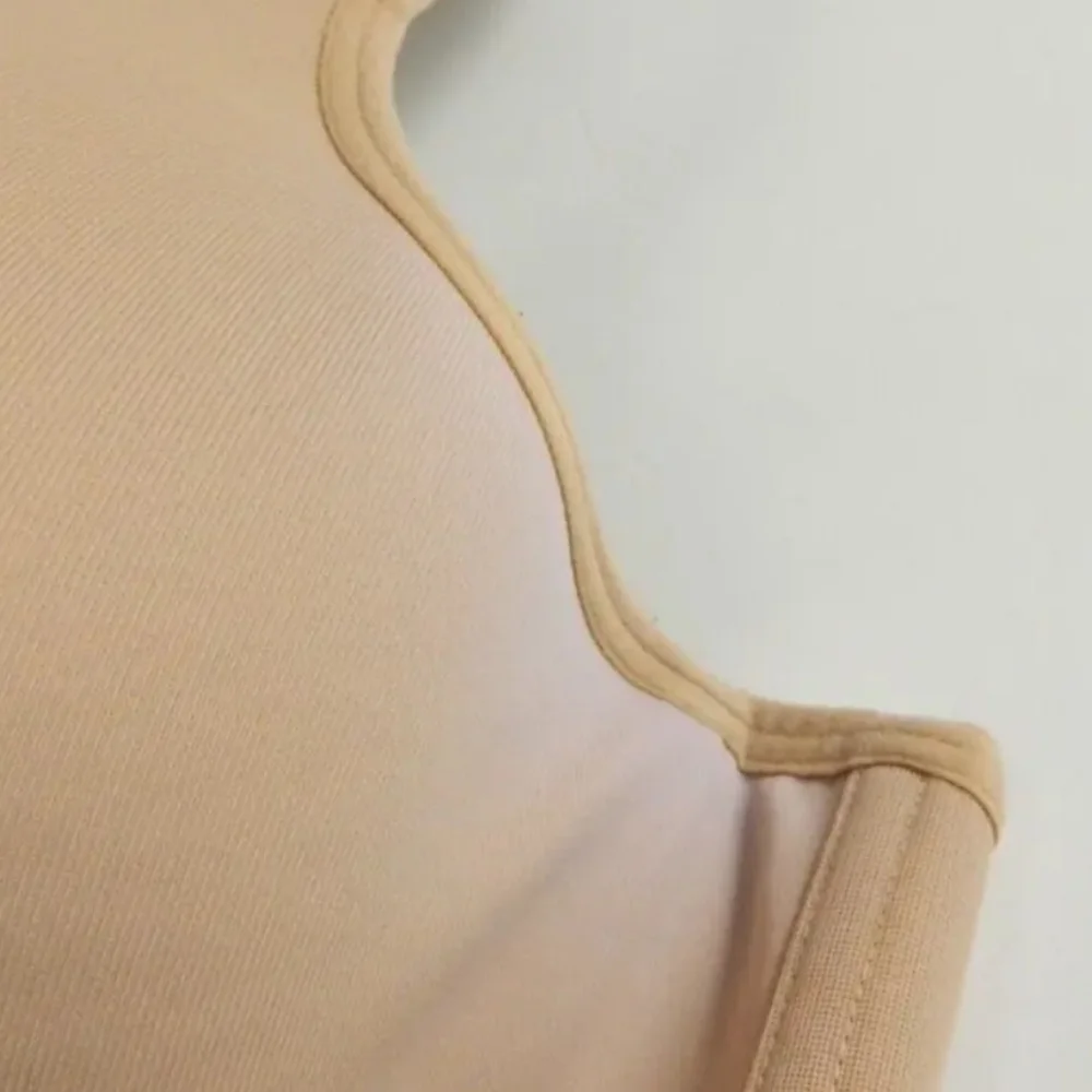 Cacique Lightly Lined Balconette Bra *Flaw*